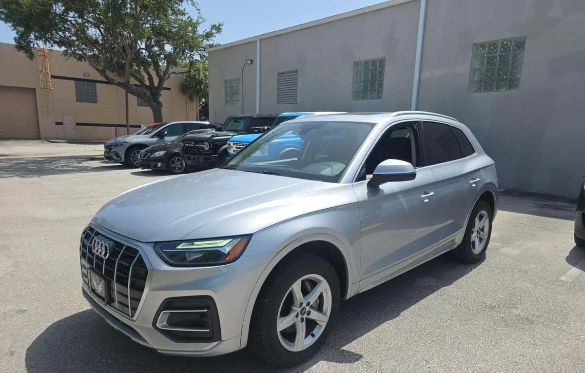 2021 AUDI Q5 Premium 2