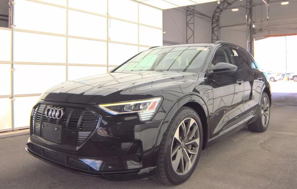 2021 AUDI E-TRON Premium 2