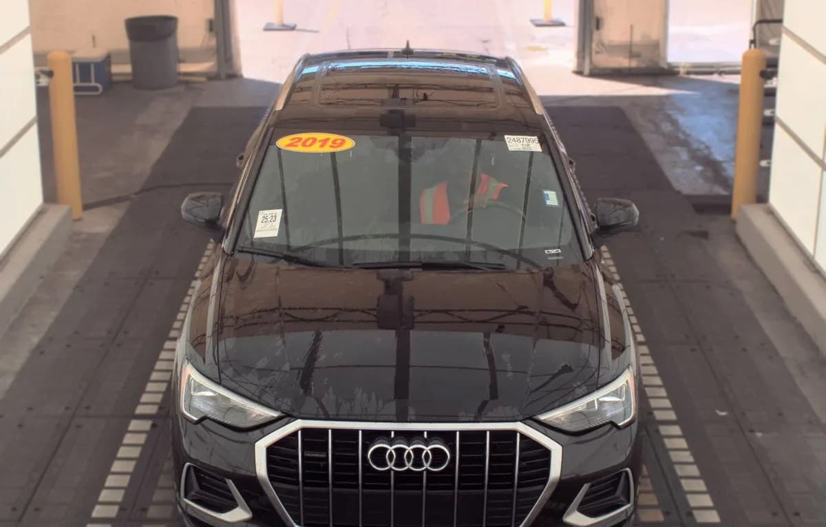 2019 AUDI Q3 2.0T Premium 3