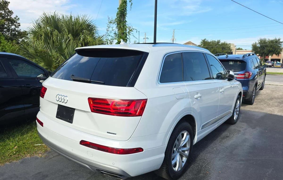 2017 AUDI Q7 2.0T Premium 4
