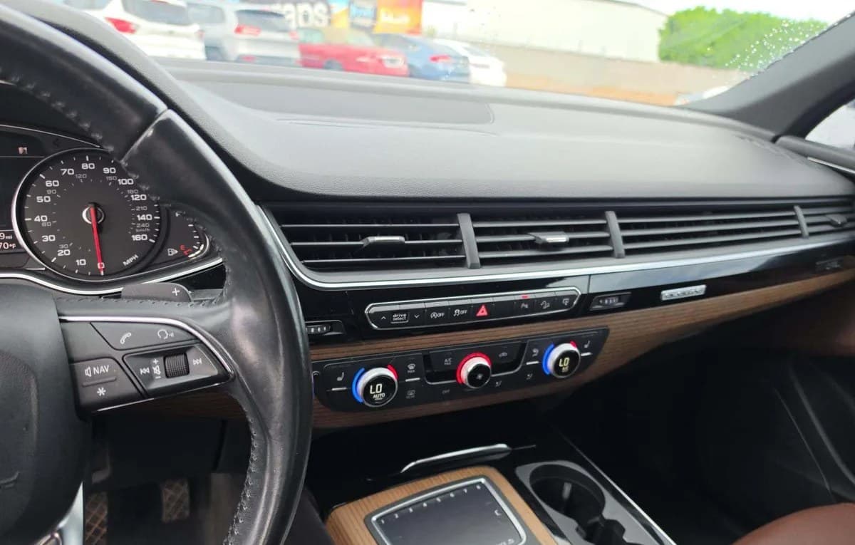 2017 AUDI Q7 2.0T PREMIUM 7