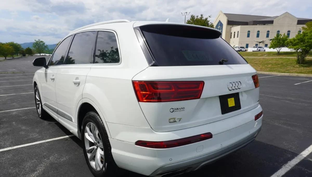 2017 AUDI Q7 2.0T Premium 7