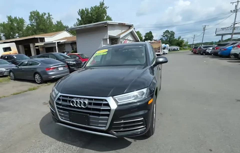 2019 AUDI Q5 Premium 2