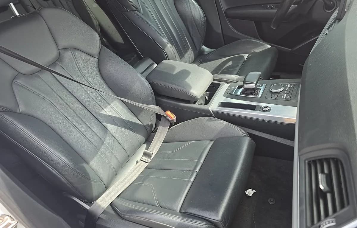 2020 AUDI Q5 TITANIUM Premium 5