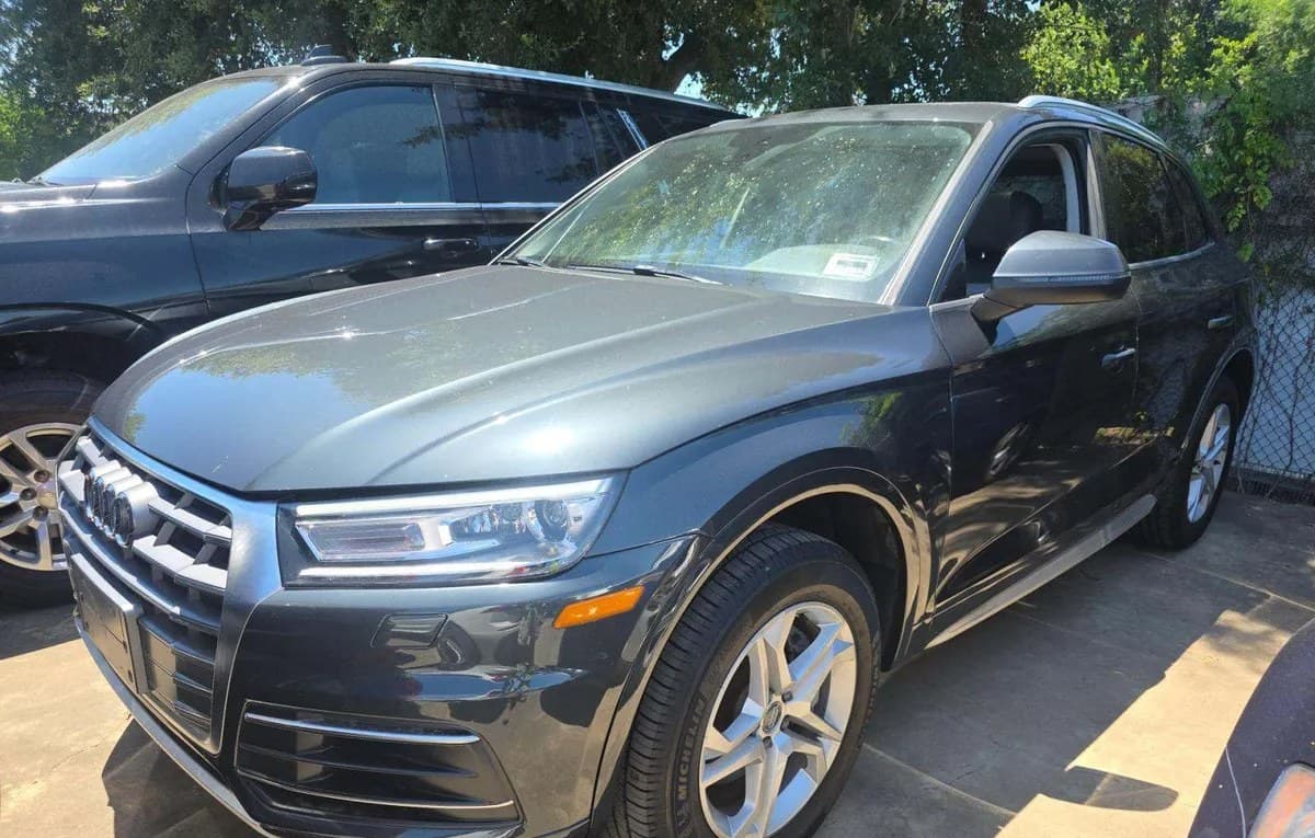 2018 AUDI Q5 Premium 2
