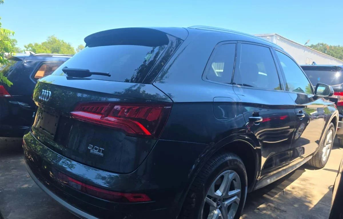2018 AUDI Q5 Premium 4