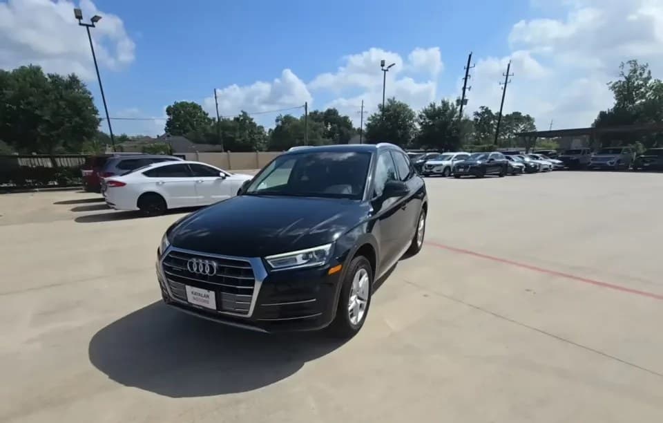 2018 AUDI Q5 Premium 2