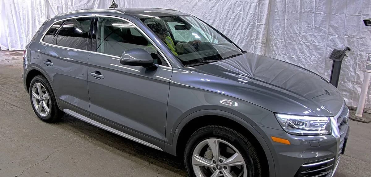 2020 AUDI Q5 Premium 4