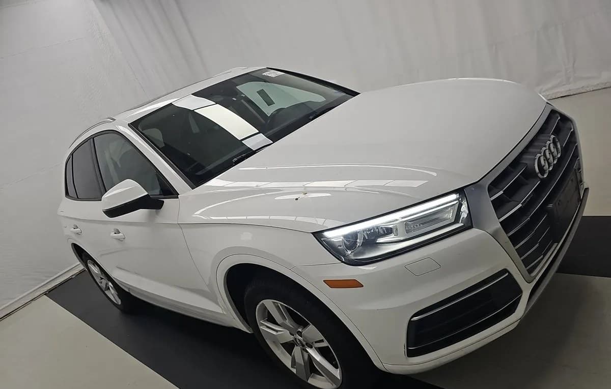2018 AUDI Q5 Premium 4