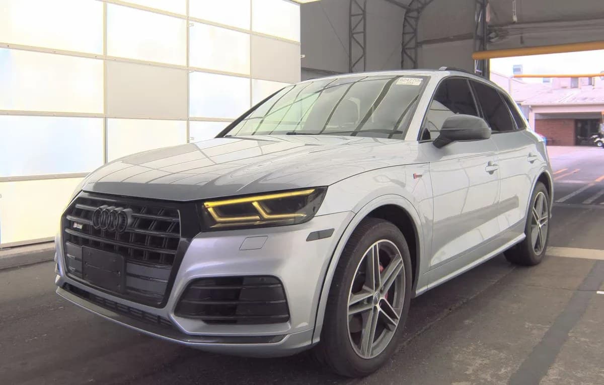 2019 AUDI SQ5 PREMIUM Plus 2
