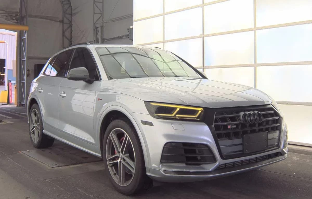2019 AUDI SQ5 PREMIUM Plus 4