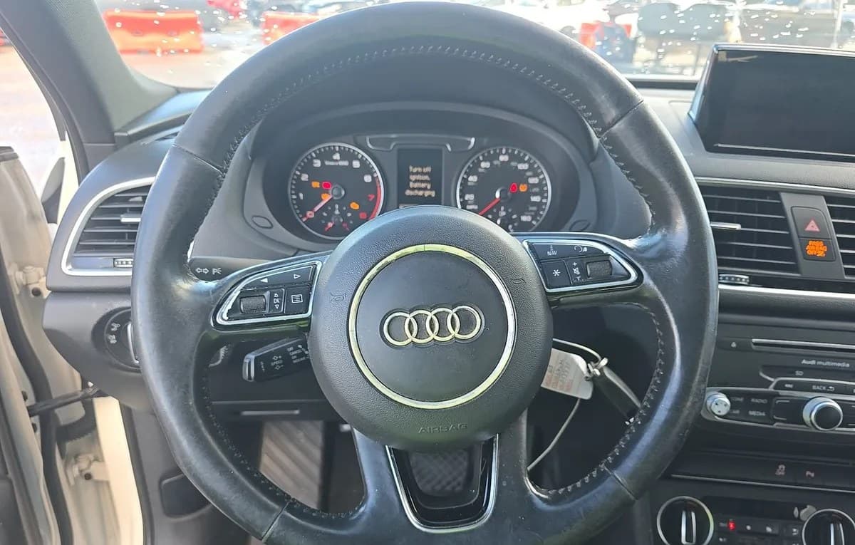 2018 AUDI Q3 2.0T Premium 6