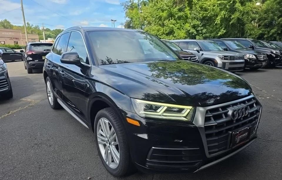 2020 AUDI Q5 PREMIUM Plus 4