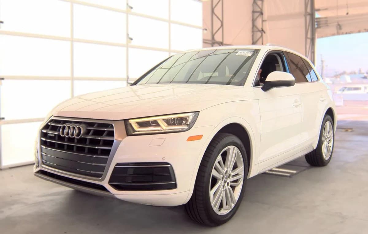 2018 AUDI Q5 PREMIUM Plus 2