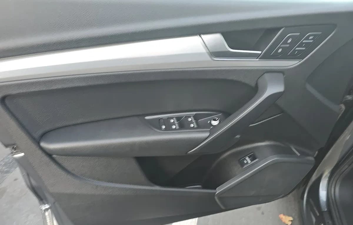 2018 AUDI Q5 PREMIUM Plus 6