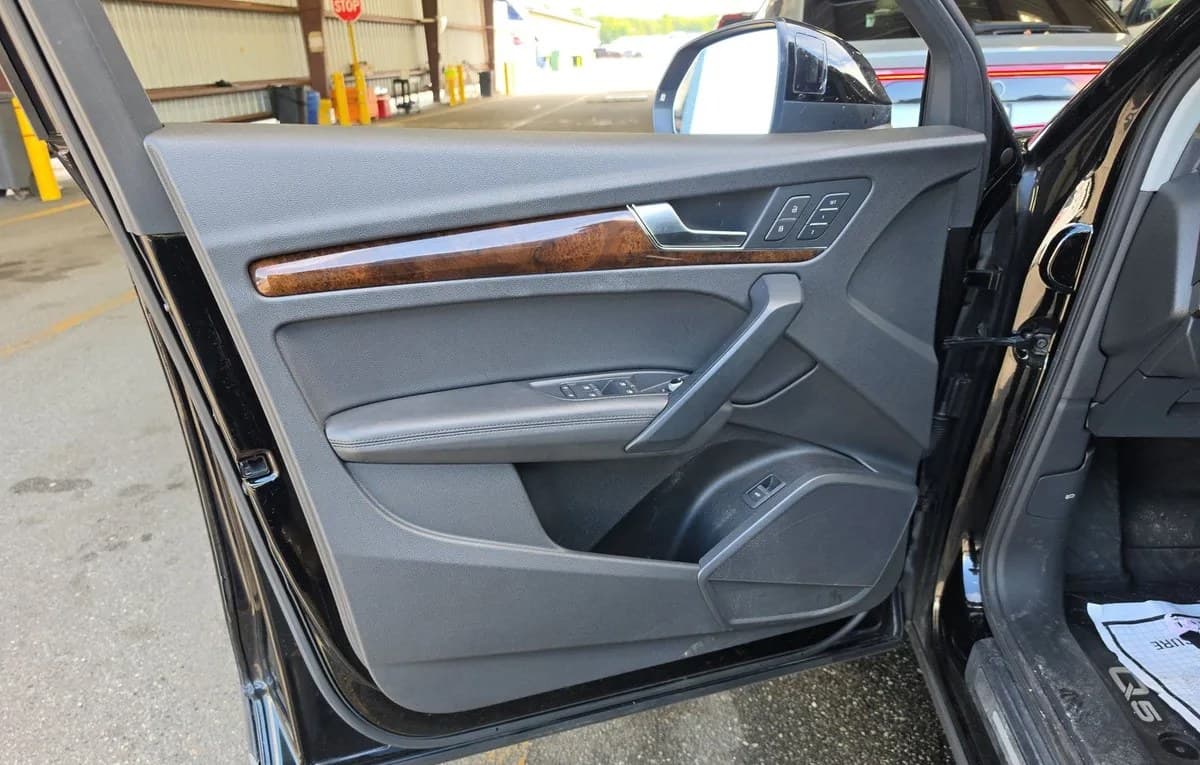 2019 AUDI Q5 PREMIUM Plus 6