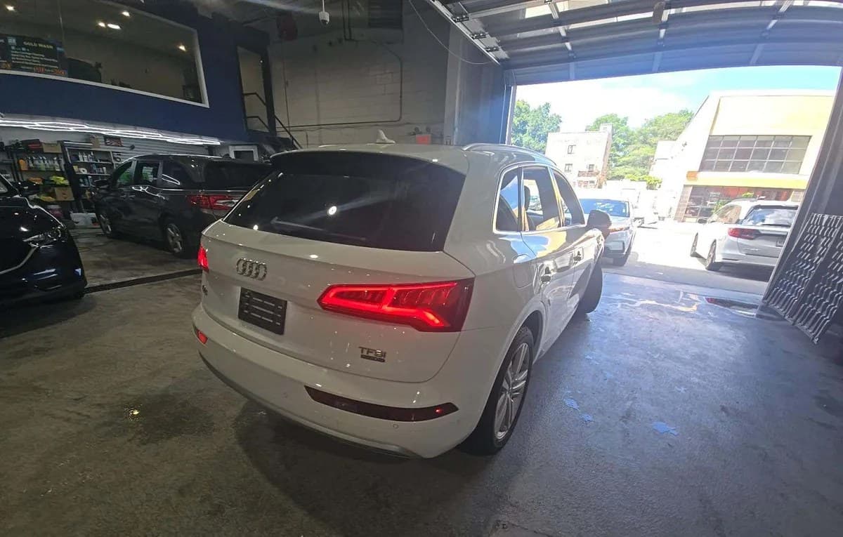 2018 AUDI Q5 PREMIUM Plus 4
