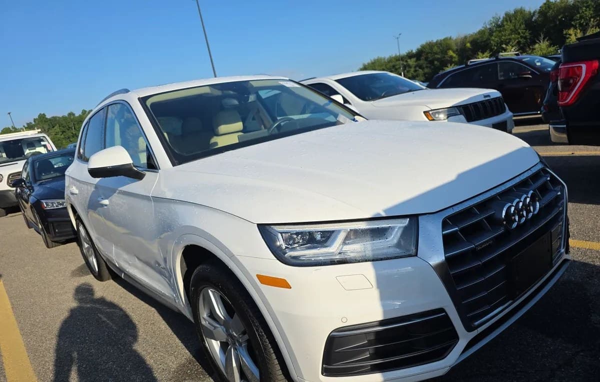2019 AUDI Q5 PREMIUM Plus 4