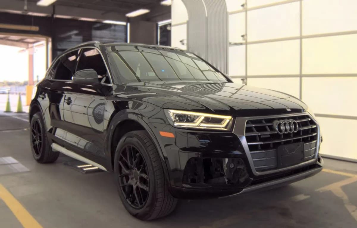 2020 AUDI Q5 PREMIUM Plus 4
