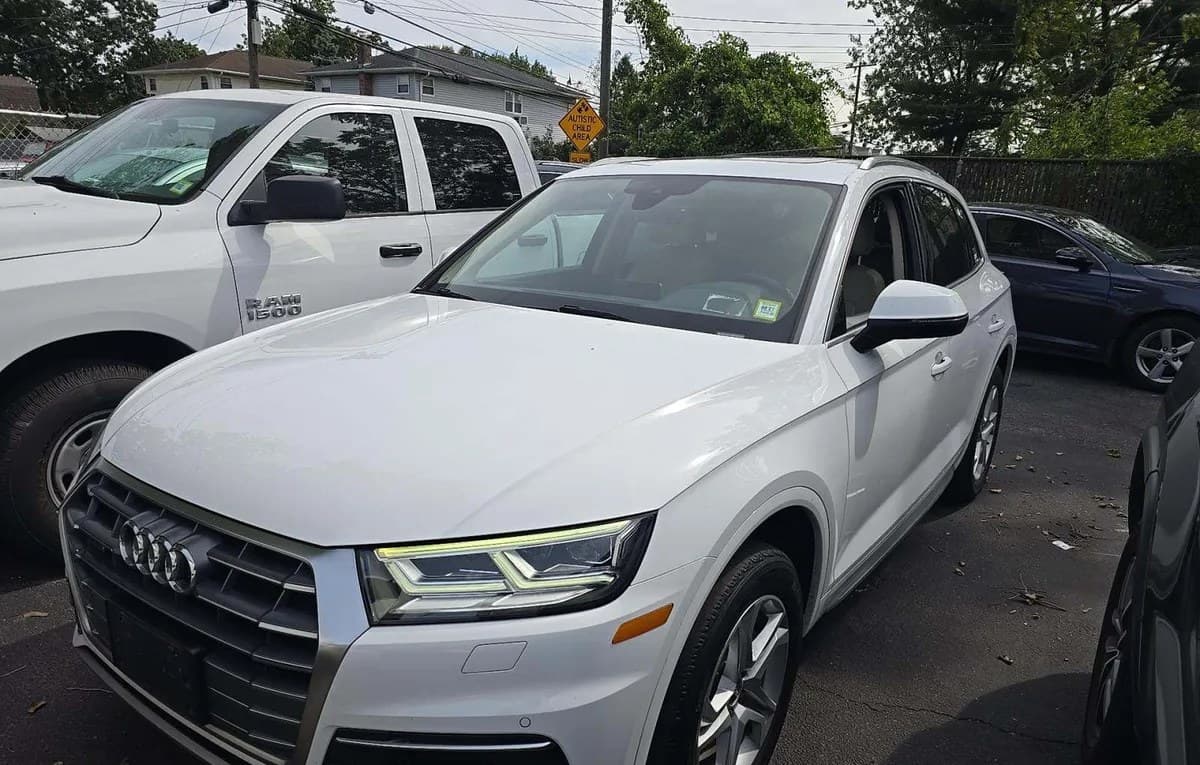 2018 AUDI Q5 PREMIUM Plus 2