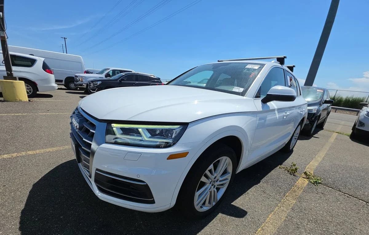 2019 AUDI Q5 PREMIUM Plus 2