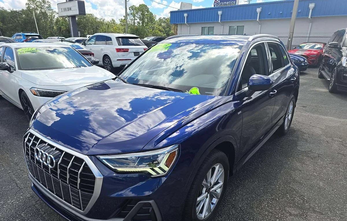 2023 AUDI Q3 S LINE Premium 2