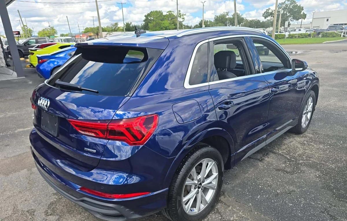 2023 AUDI Q3 S LINE Premium 4