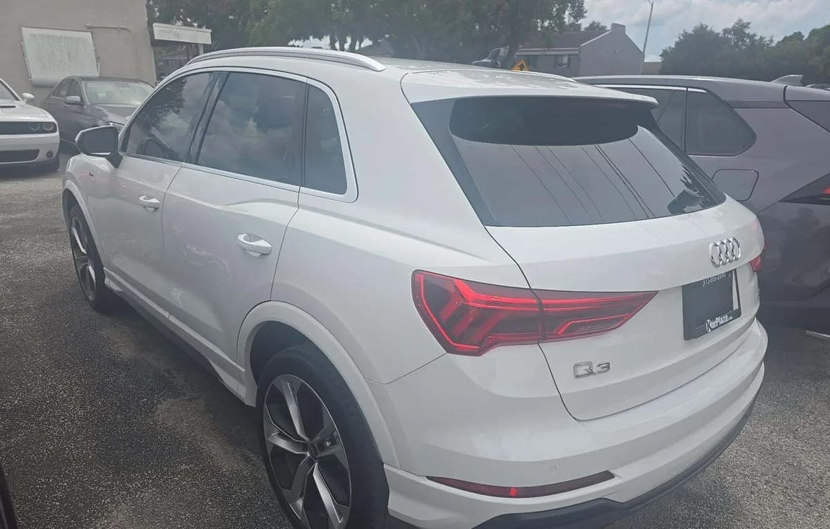 2021 AUDI Q3 2.0T S LINE Premium 3