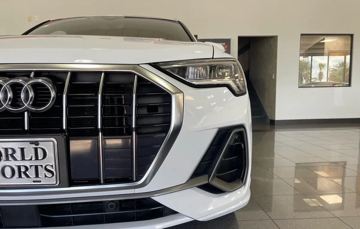 2019 AUDI Q3 2.0T S LINE PREMIUM PLUS 7