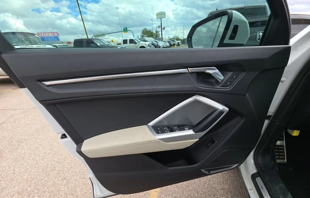 2021 AUDI Q3 2.0T PREMIUM Plus 6