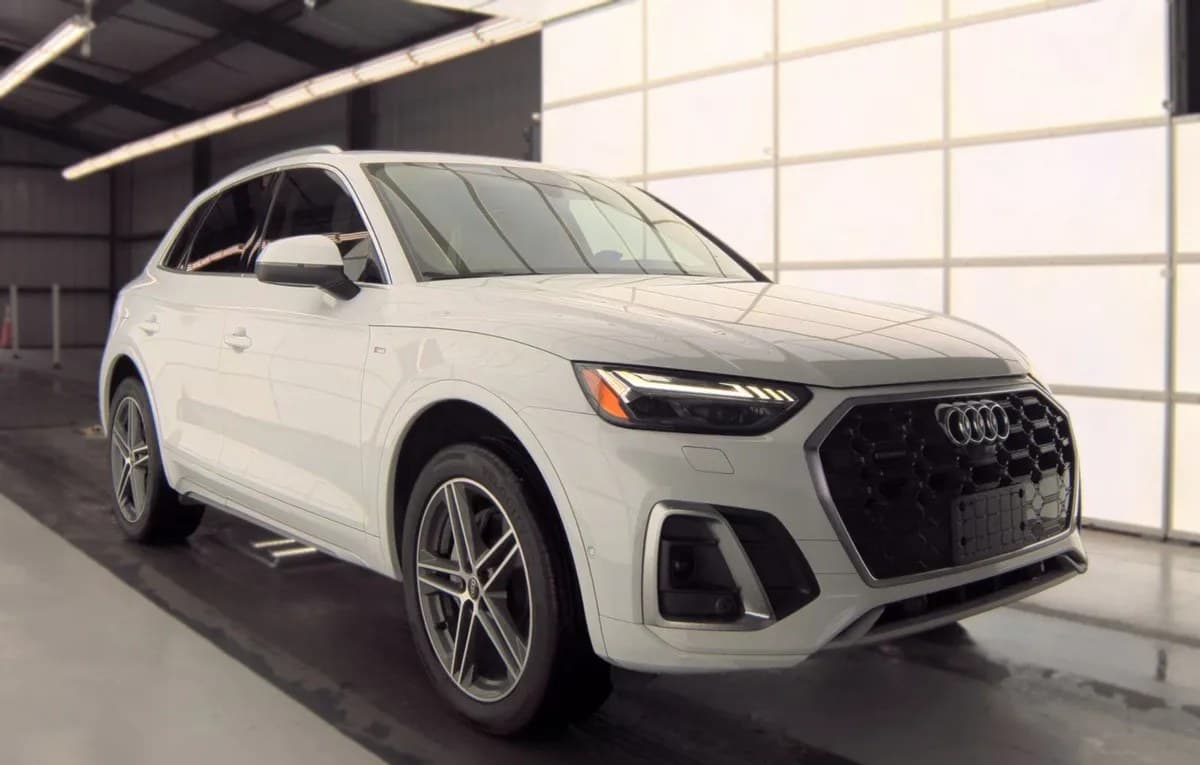 2021 AUDI Q5 E Prestige 4