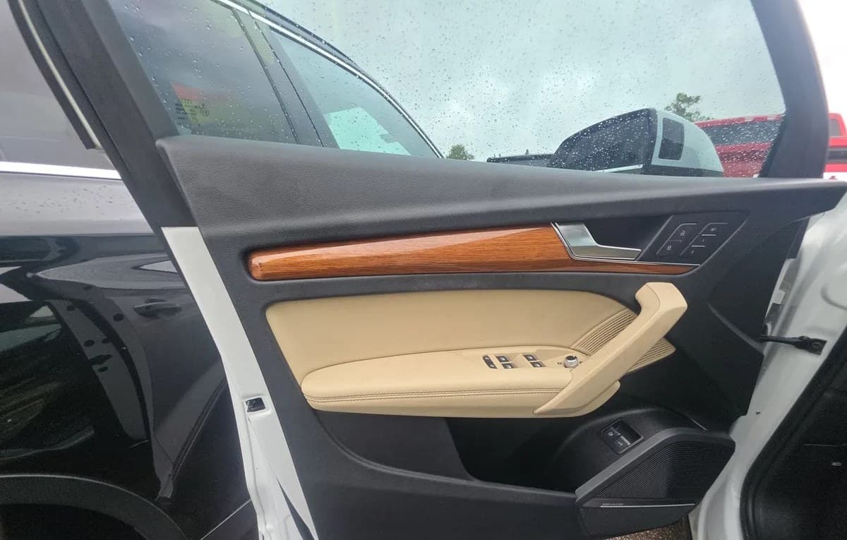 2021 AUDI Q5 E Prestige 6