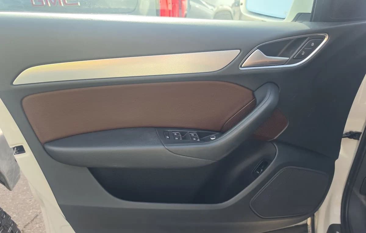 2018 AUDI Q3 2.0T PREMIUM Plus 6