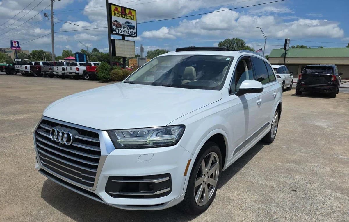 2017 AUDI Q7 3.0T Prestige 2