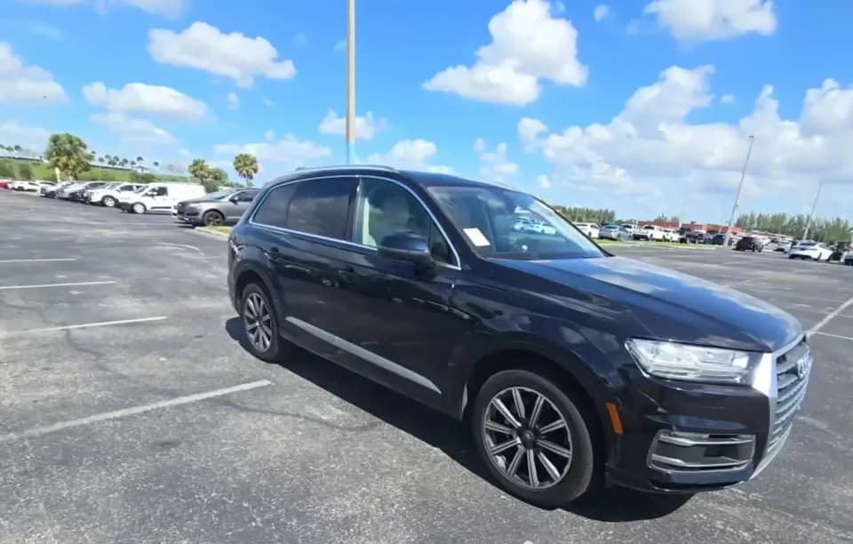 2017 AUDI Q7 3.0T Prestige 4