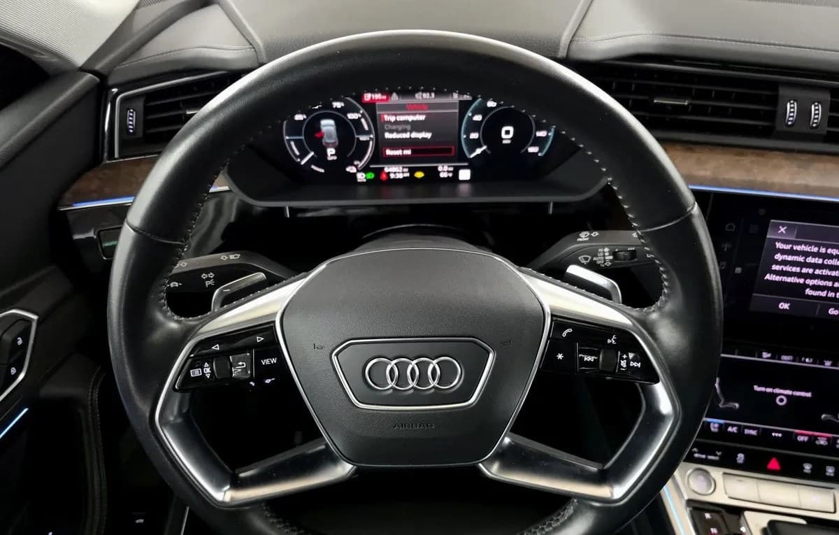 2019 AUDI E-TRON PRESTIGE 7