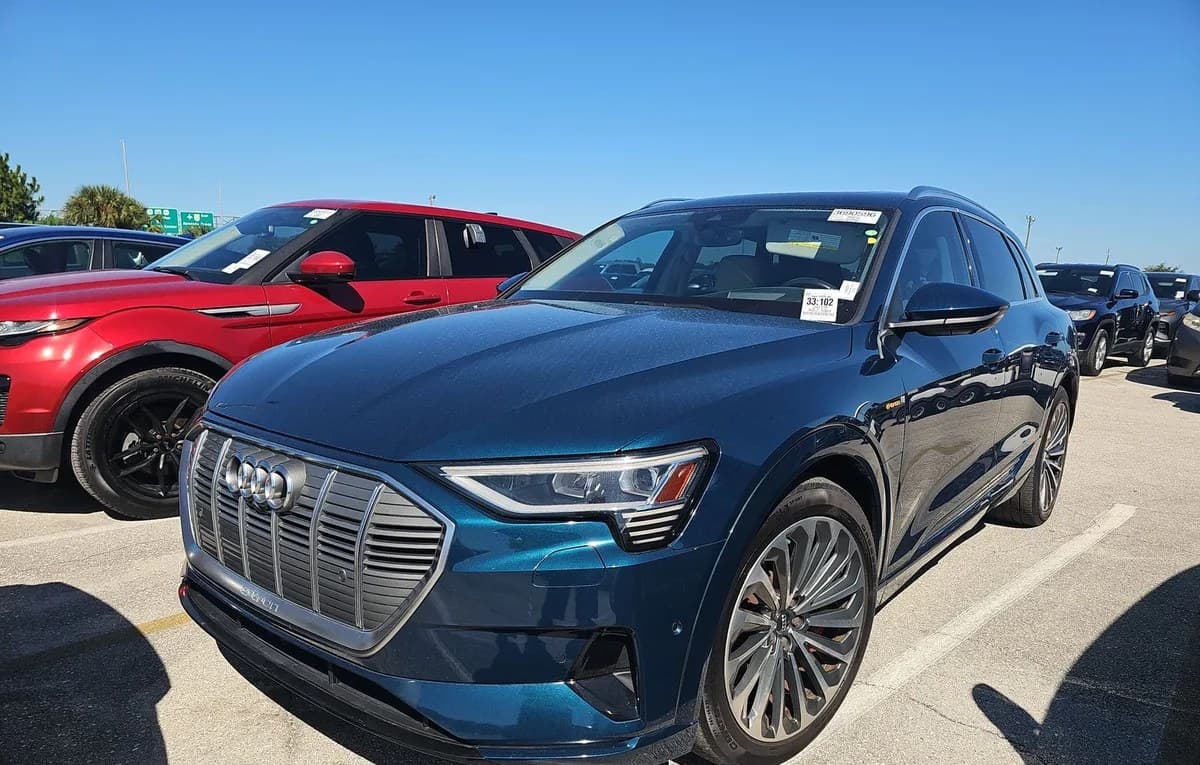 2019 AUDI E-TRON Prestige 2