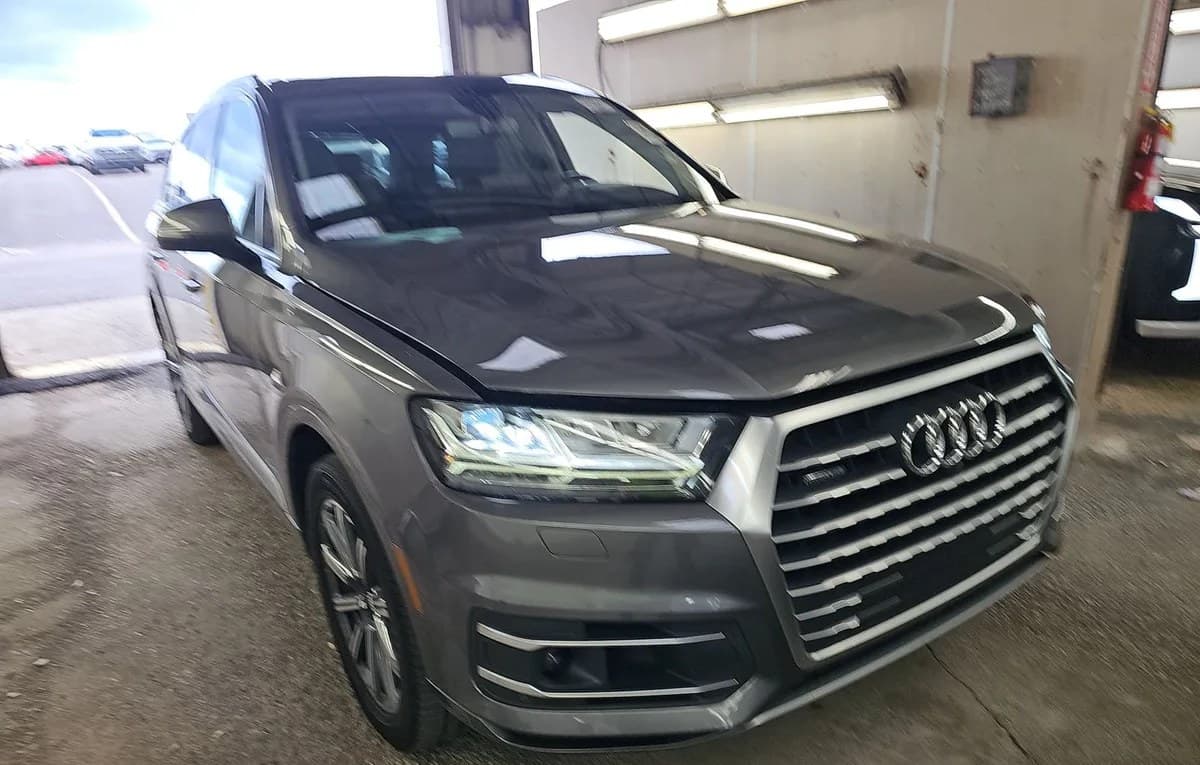 2017 AUDI Q7 3.0T Prestige 4