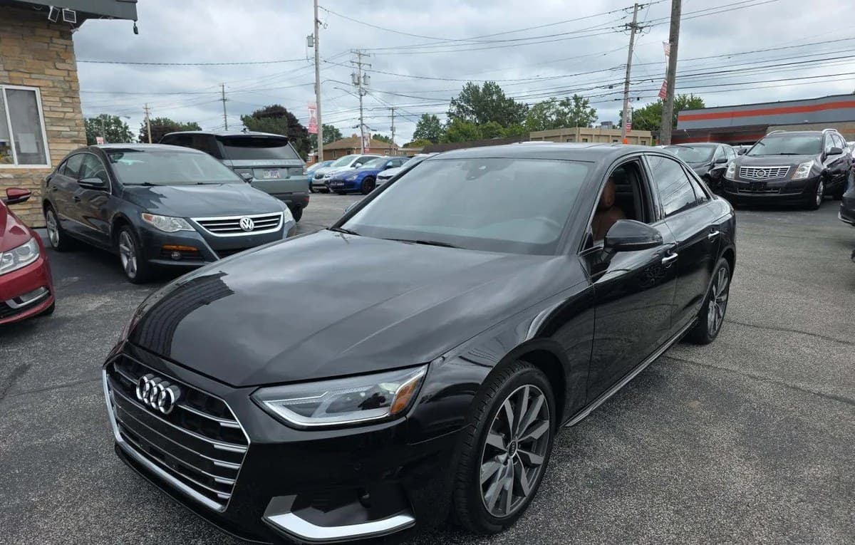 2021 AUDI A4 Premium 2