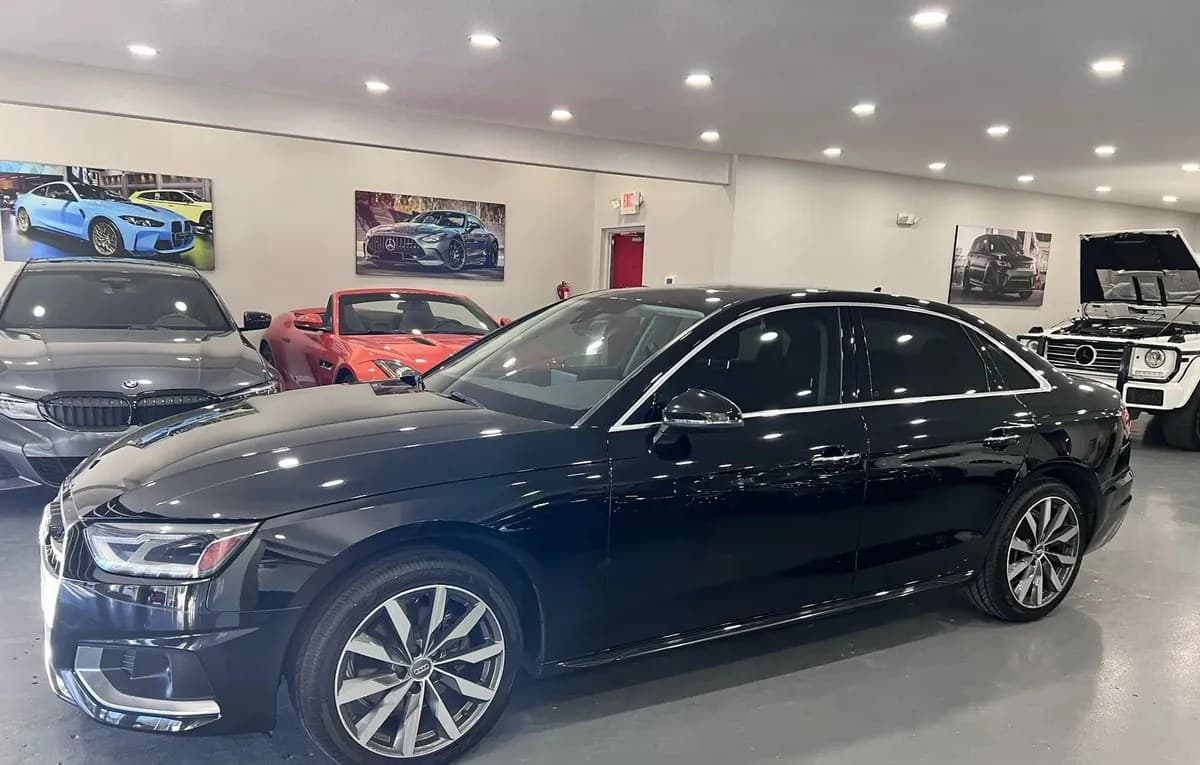 2021 AUDI A4 Premium 4