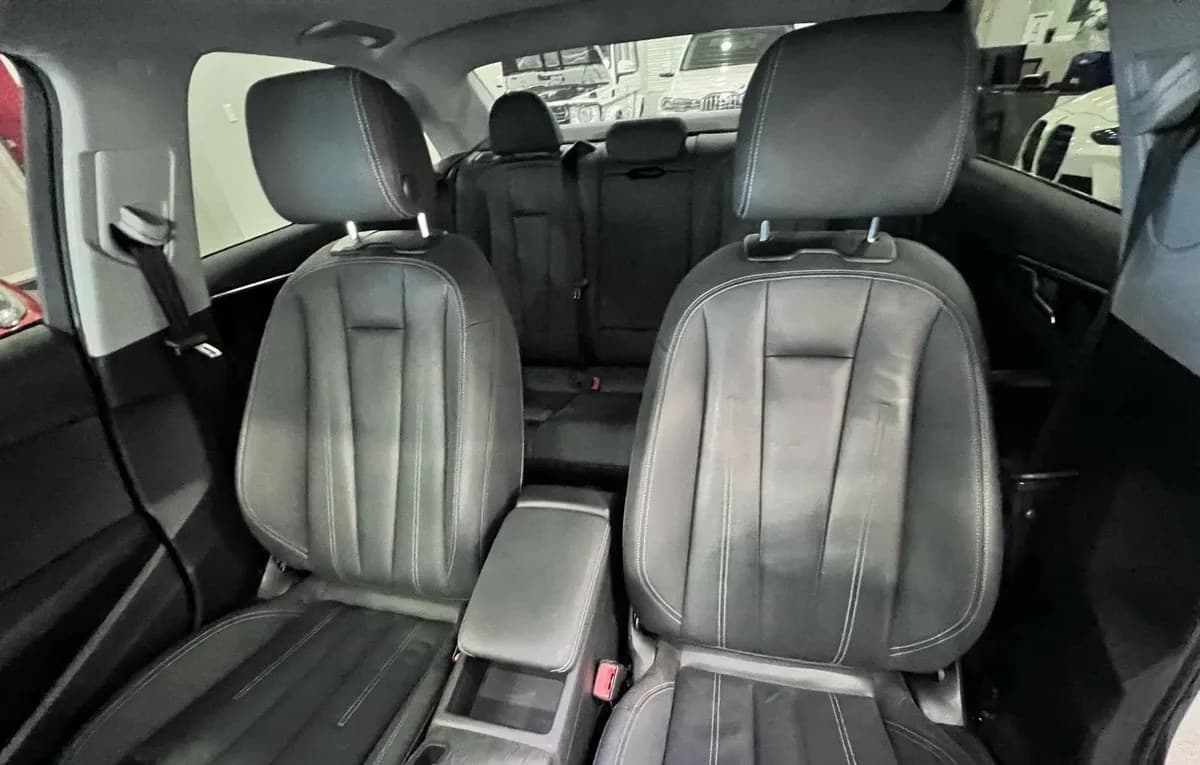 2021 AUDI A4 Premium 5