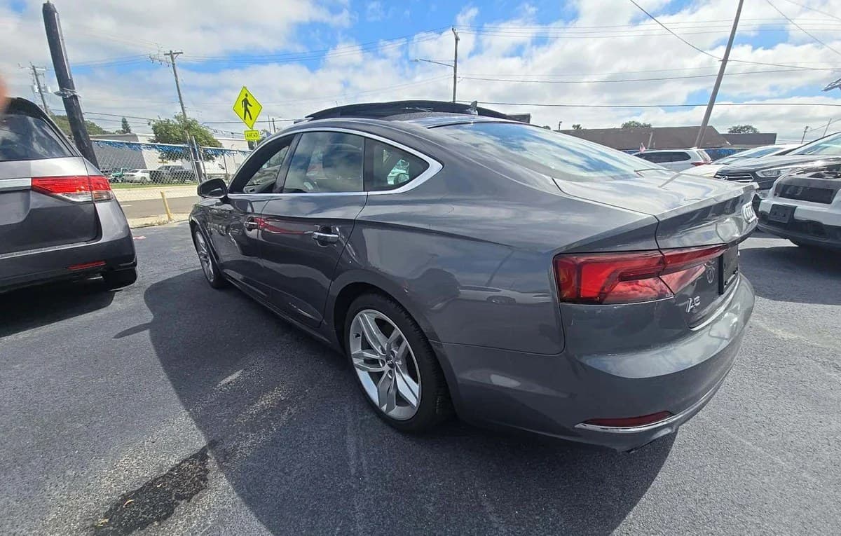 2019 AUDI A5 Premium 3