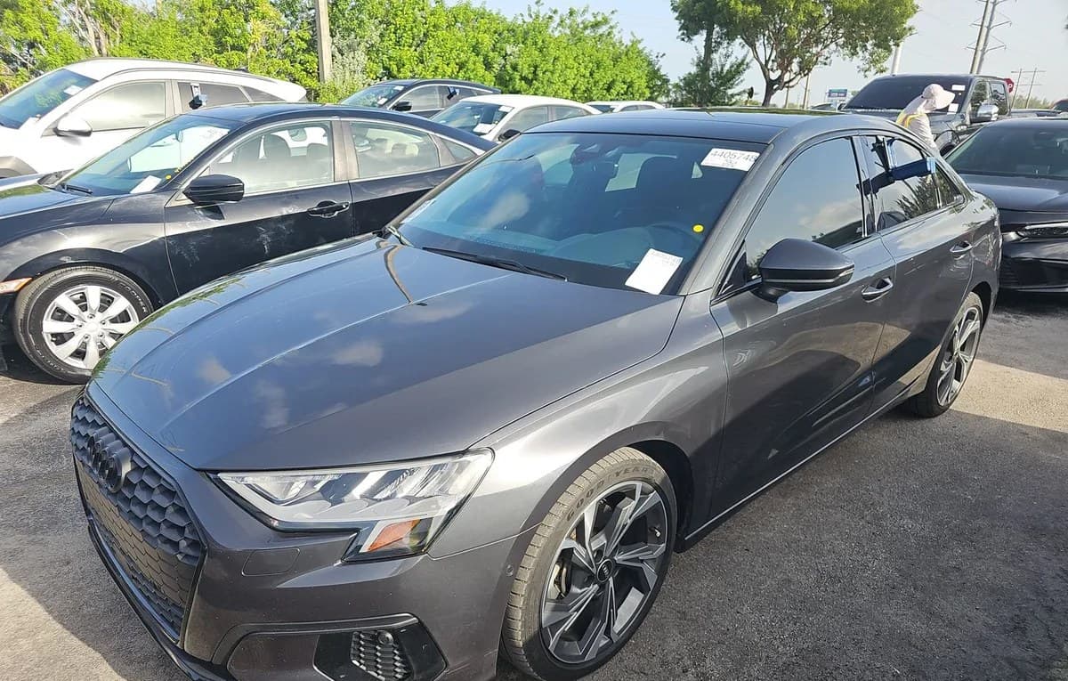 2022 AUDI A3 2.0T Premium 2