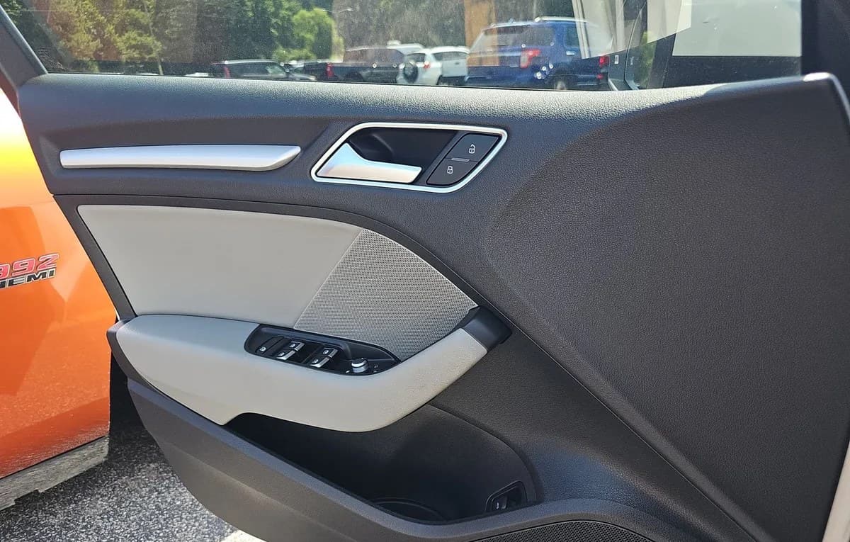 2018 AUDI A3 2.0T Premium 6