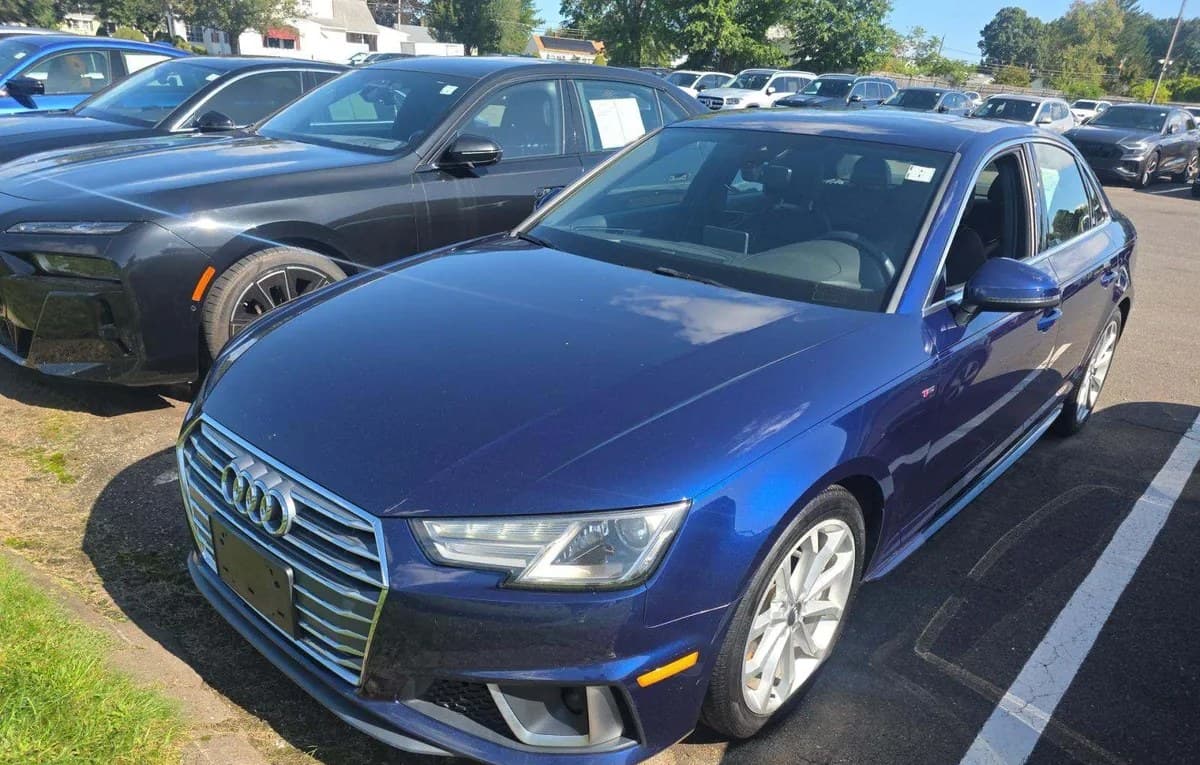 2019 AUDI A4 Premium 2