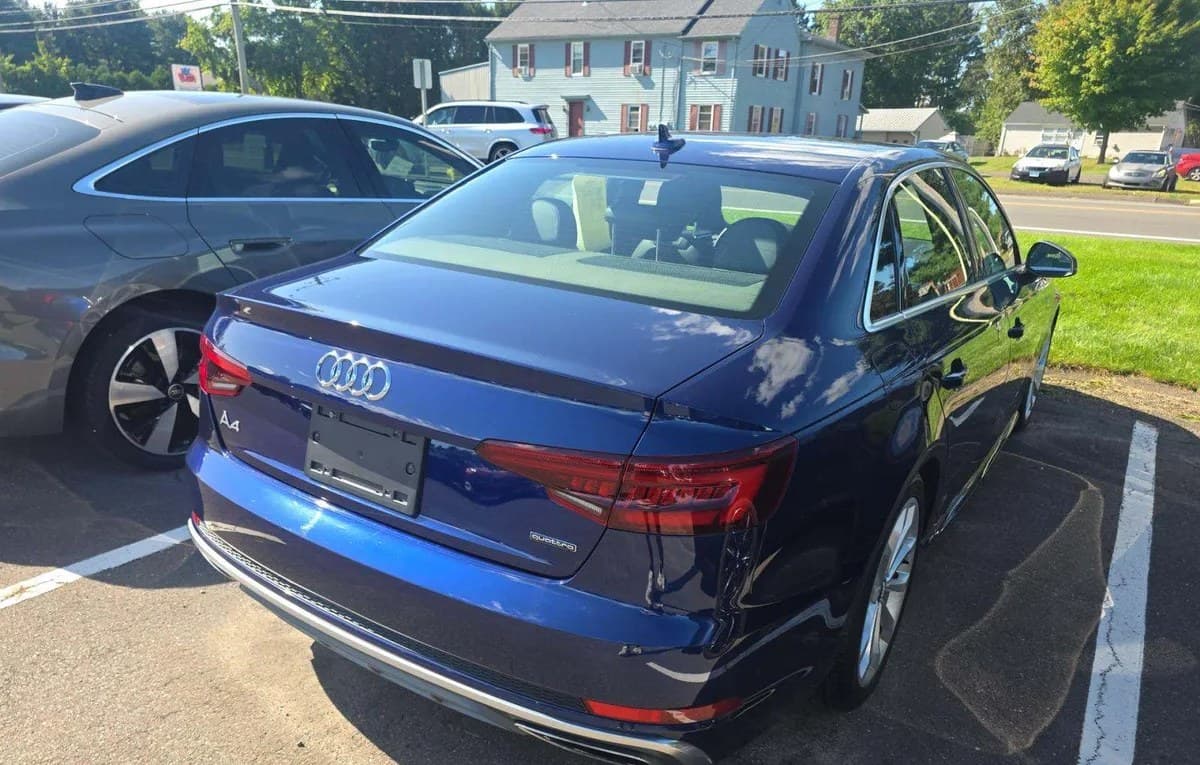 2019 AUDI A4 Premium 4
