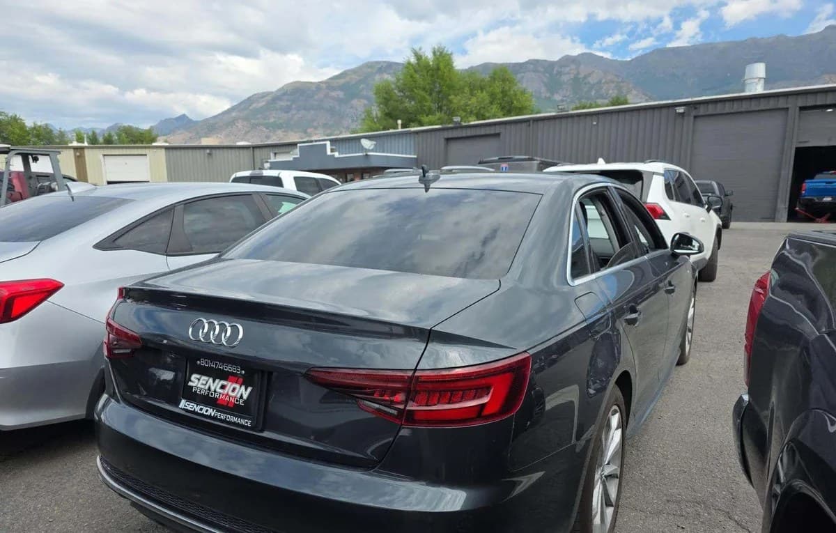 2019 AUDI A4 SEDAN PREMIUM 4