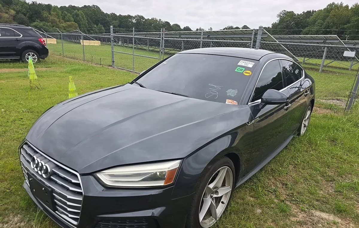 2018 AUDI A5 Premium 2