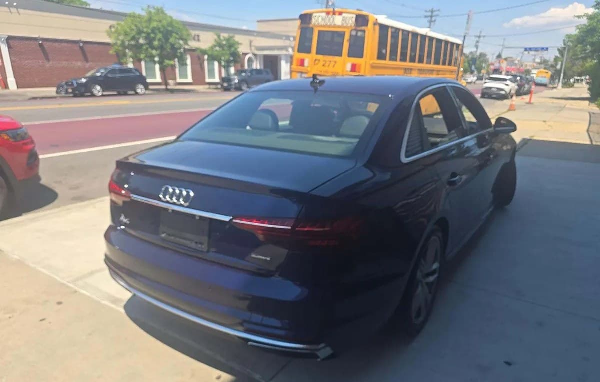 2023 AUDI A4 S LINE PREMIUM Plus 4