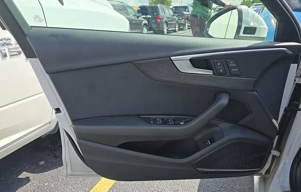 2018 AUDI A4 PREMIUM Plus 6